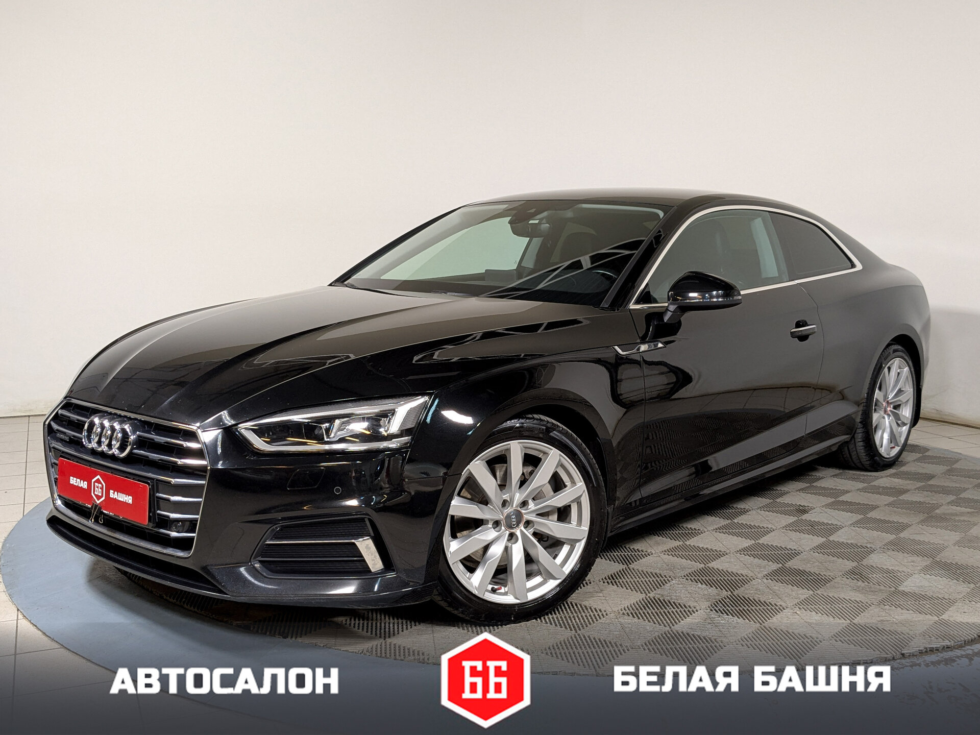 Audi A5 2016 Черный
