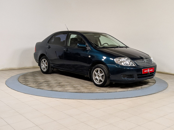 Toyota Corolla 2005 Зеленый