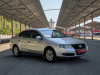 Volkswagen Passat 2006 Серый