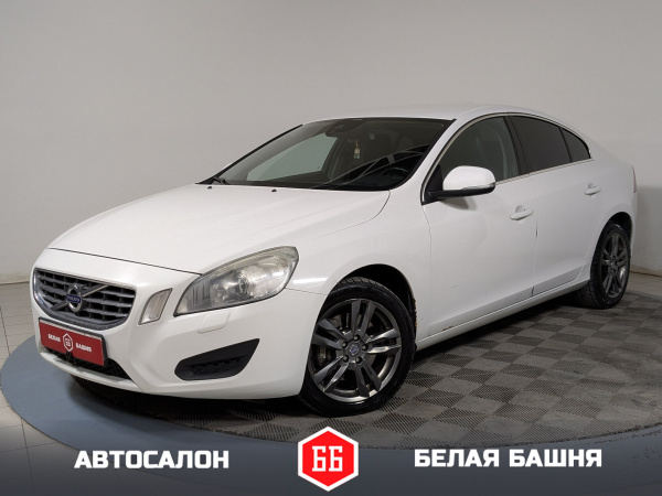 Volvo S60 2012 Белый