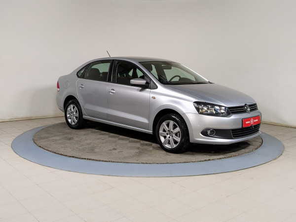 Volkswagen Polo 2012 Серебряный