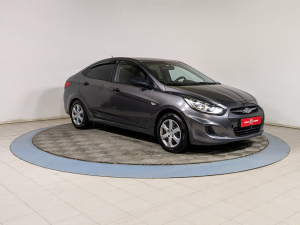 Hyundai Solaris 2013 Серый