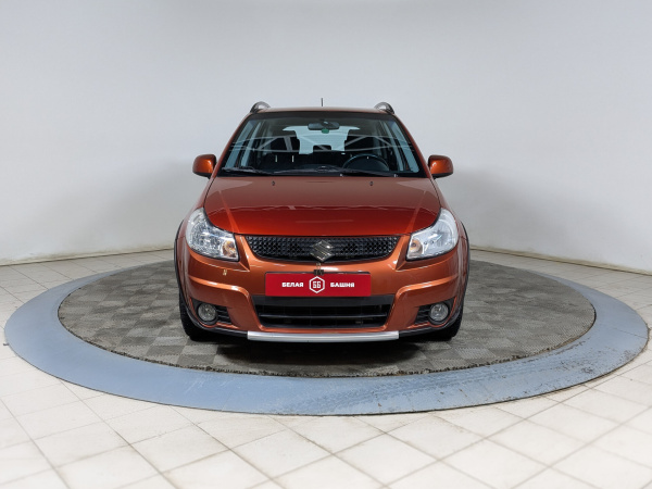 Suzuki SX4 2010 Оранжевый