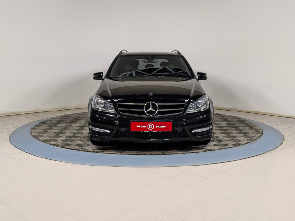 Mercedes-Benz C-Класс 2011 Черный