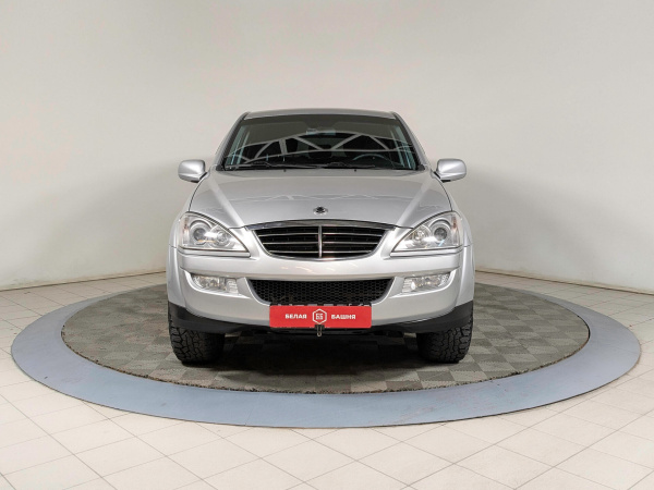 SsangYong Kyron 2014 Серебряный