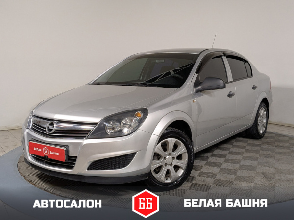 Opel Astra 2011 Серый