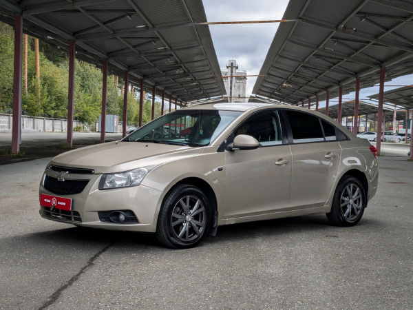 Chevrolet Cruze 2012 Бежевый