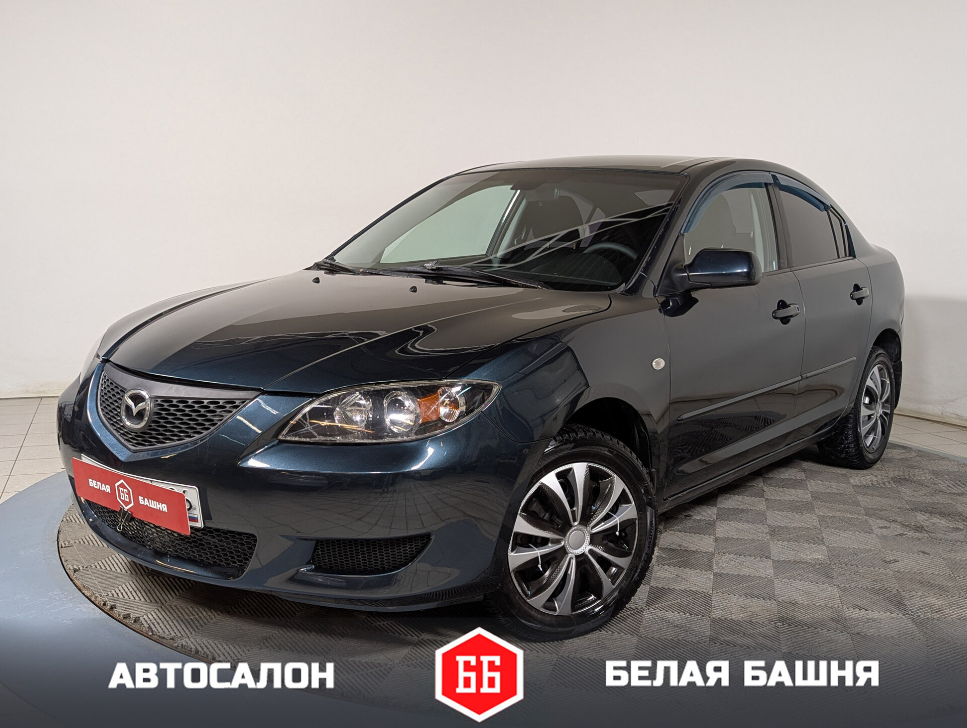 Mazda 3 2006 Зеленый