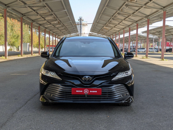 Toyota Camry 2020 Черный
