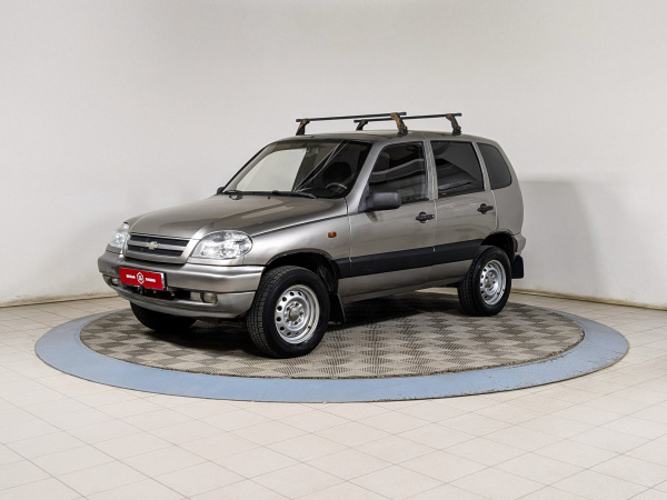 Chevrolet Niva 2008 Серый
