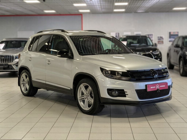 Volkswagen Tiguan 2014 Серебряный