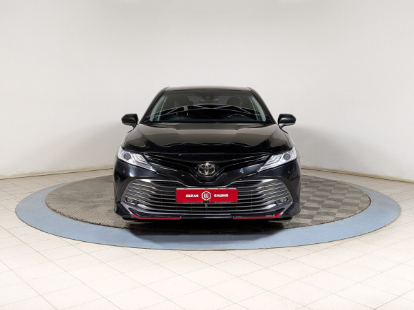 Toyota Camry 2020 Черный
