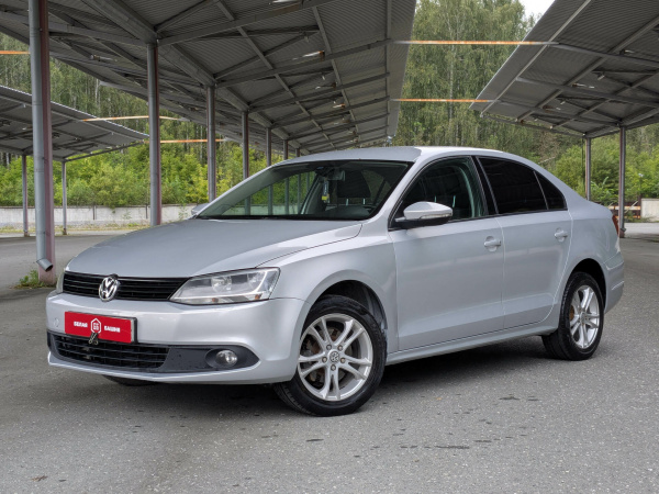 Volkswagen Jetta 2013 Серый