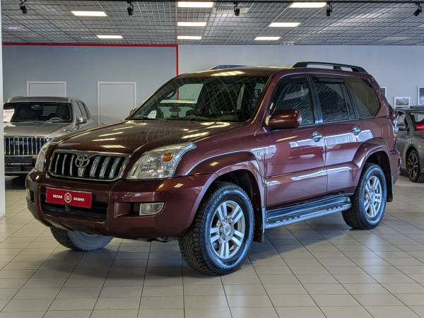 Toyota Land Cruiser Prado 2005 Красный