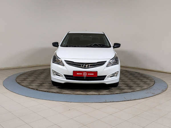 Hyundai Solaris 2015 Белый