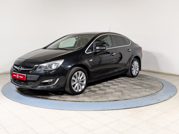 Opel Astra 2013 Черный