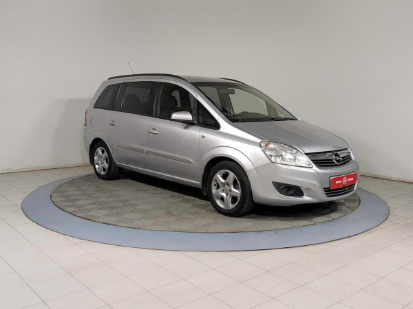 Opel Zafira 2008 Серебряный