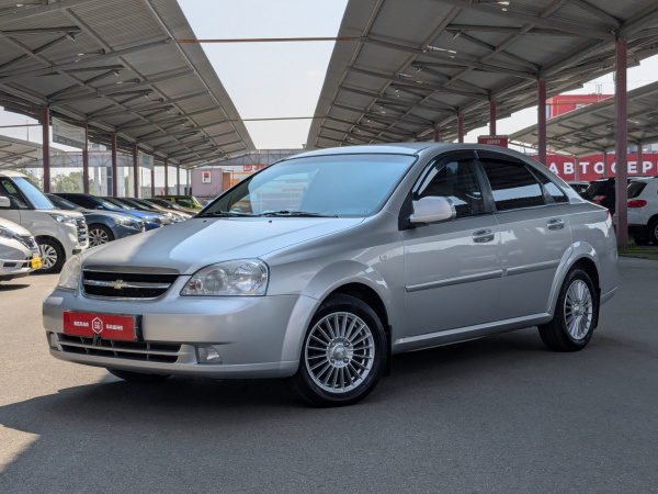 Chevrolet Lacetti 2011 Серебряный