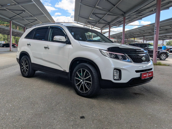 Kia Sorento 2015 Белый
