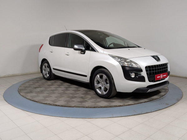 Peugeot 3008 2010 Белый