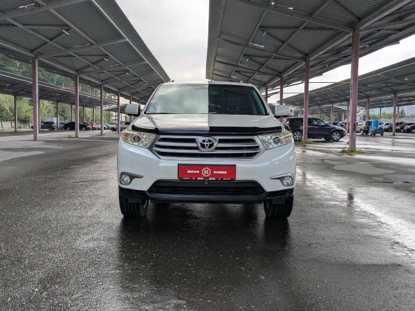 Toyota Highlander 2011 Белый