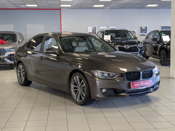 BMW 3 серии 2014 Коричневый