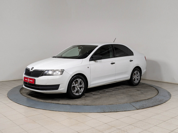 Skoda Rapid 2016 Белый