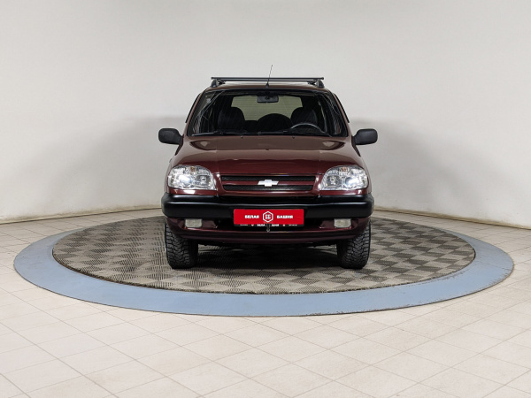 Chevrolet Niva 2004 Красный