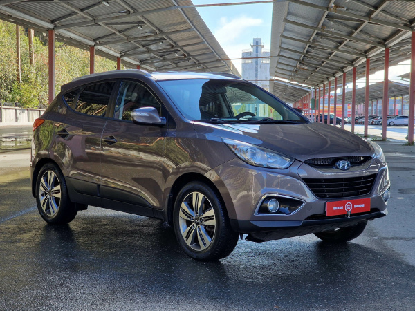 Hyundai ix35 2011 Коричневый