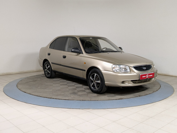 Hyundai Accent 2006 Бежевый