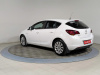 Opel Astra 2011 Белый
