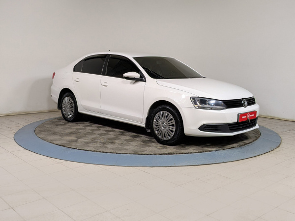 Volkswagen Jetta 2014 Белый