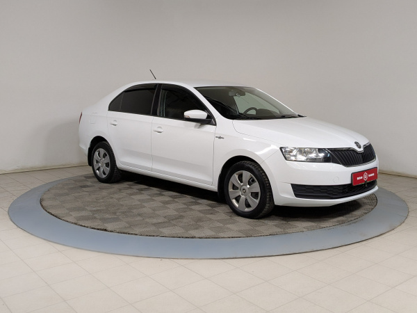 Skoda Rapid 2019 Белый
