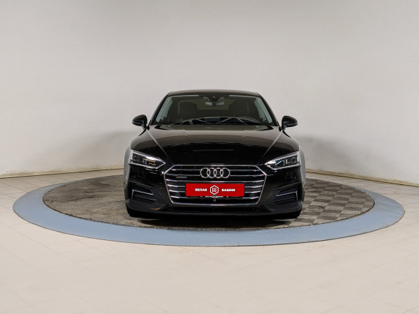 Audi A5 2016 Черный