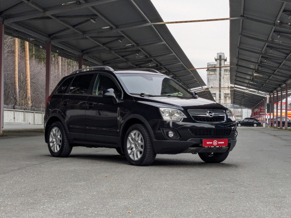 Opel Antara 2013 Черный