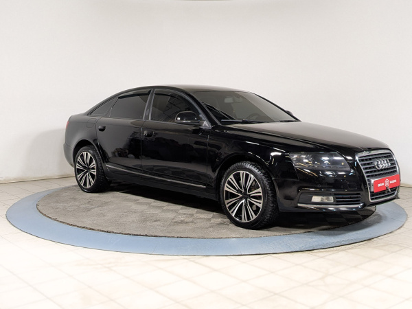 Audi A6 2010 Черный