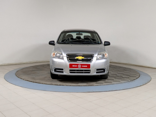 Chevrolet Aveo 2011 Серебряный