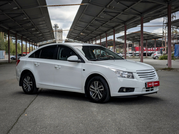 Chevrolet Cruze 2011 Белый