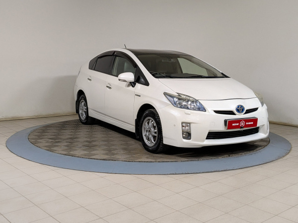Toyota Prius 2009 Белый