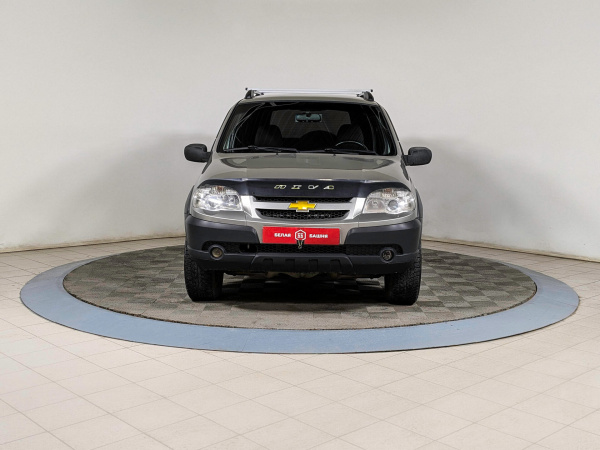 Chevrolet Niva 2011 Коричневый