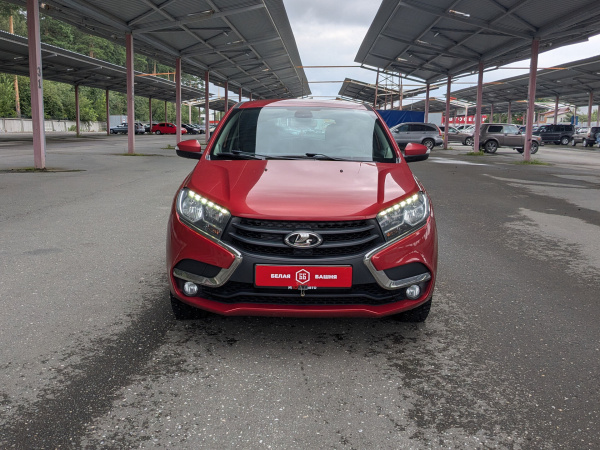 Lada (ВАЗ) XRAY 2018 Красный