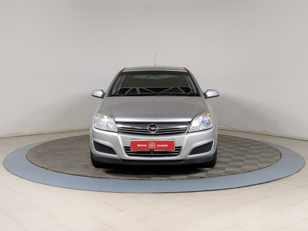 Opel Astra 2008 Серый