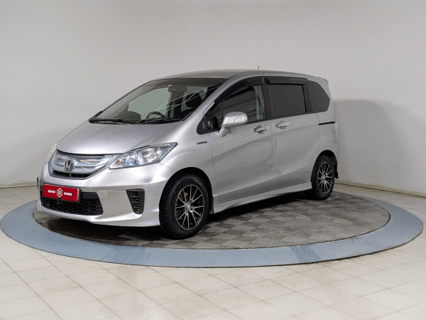 Honda Freed 2011 Серый