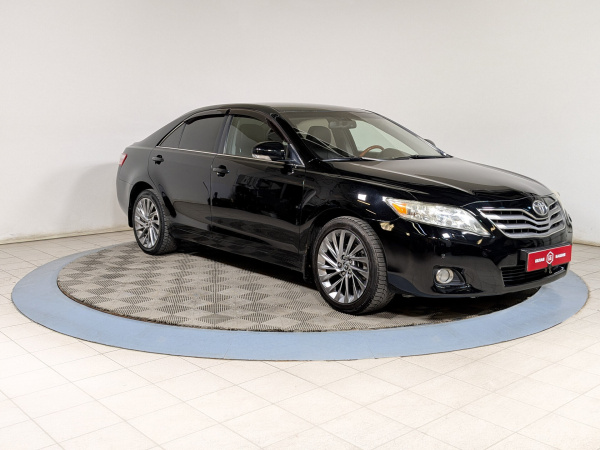 Toyota Camry 2011 Черный