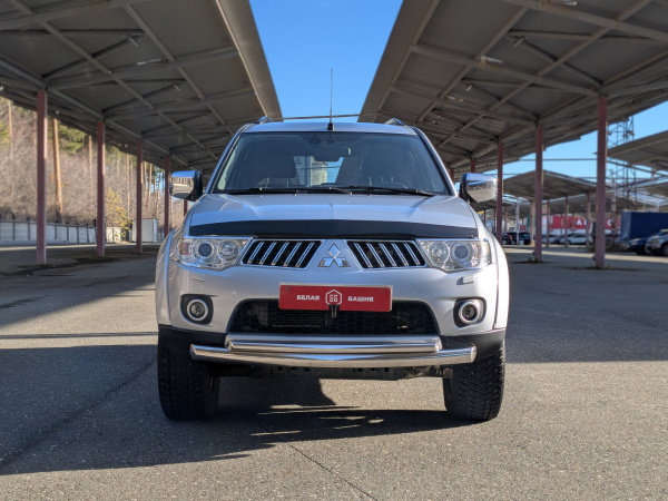 Mitsubishi Pajero Sport 2013 Серебряный
