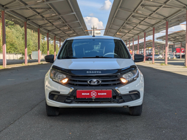 Lada (ВАЗ) Granta 2018 Белый