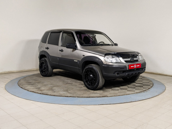 Chevrolet Niva 2014 Коричневый