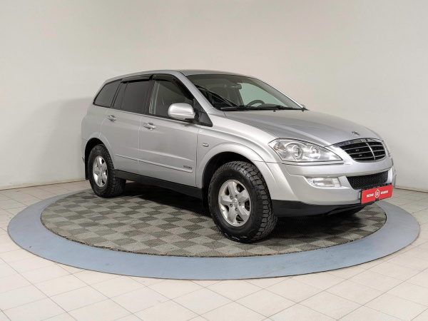 SsangYong Kyron 2014 Серебряный
