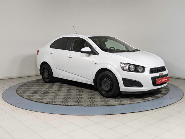 Chevrolet Aveo 2013 Белый