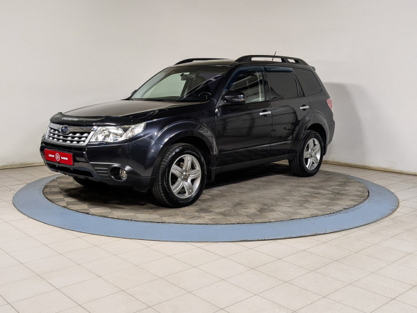 Subaru Forester 2012 Серый